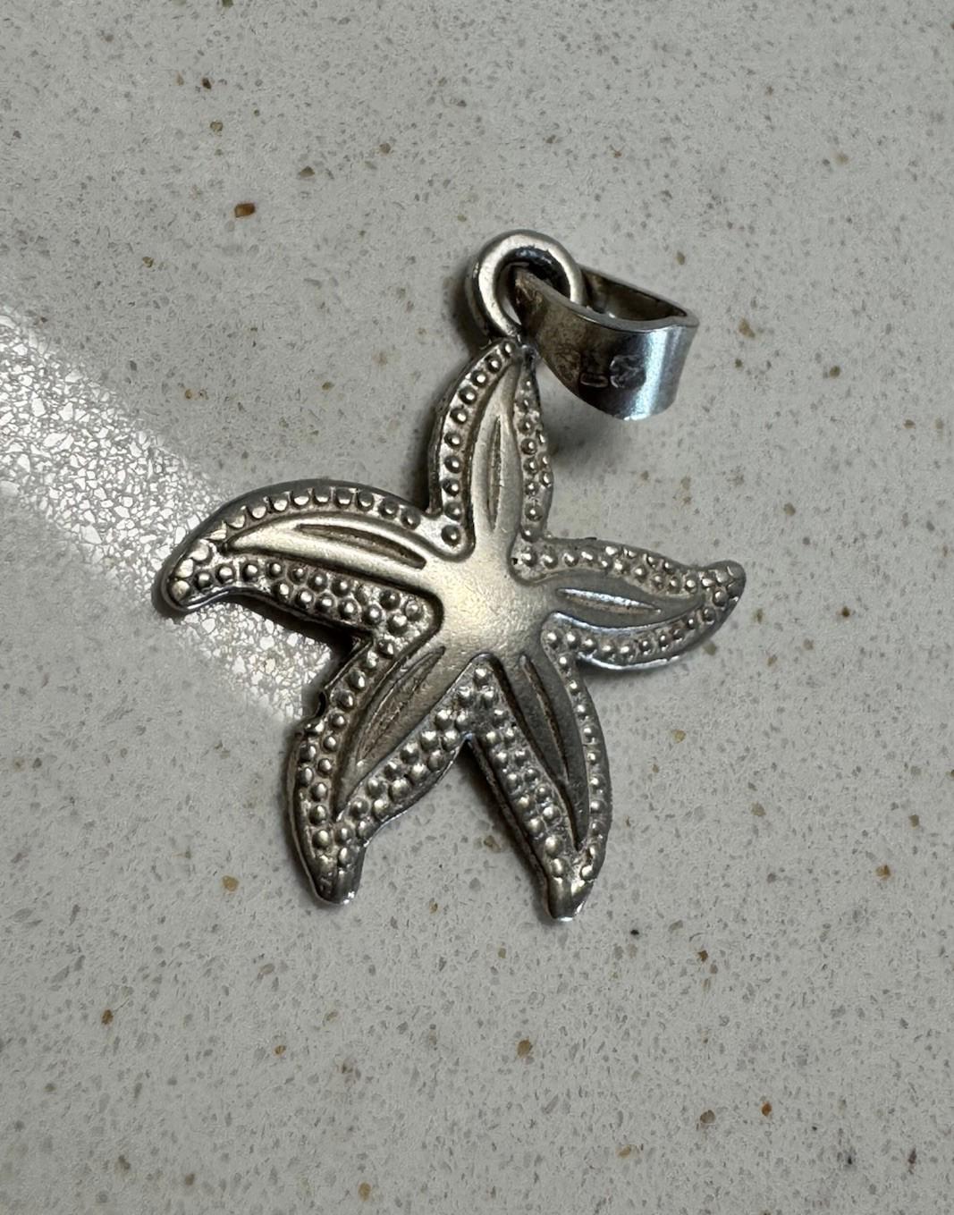 Sterling SilverTextured Starfish Design Mexican Pendant .925
