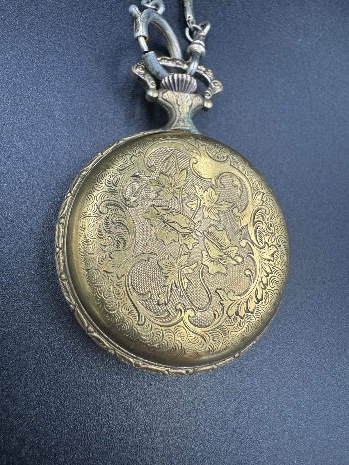 Vintage Delaware Pocket Watch 17 Jewels Swiss Fashiontime Hunter Case Non-Runnin