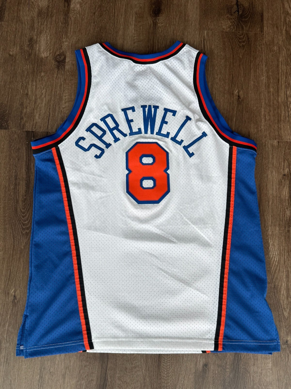 Vintage Nike Latrell Sprewell ‘Swingman’ White Jersey L New York Knicks Number 8