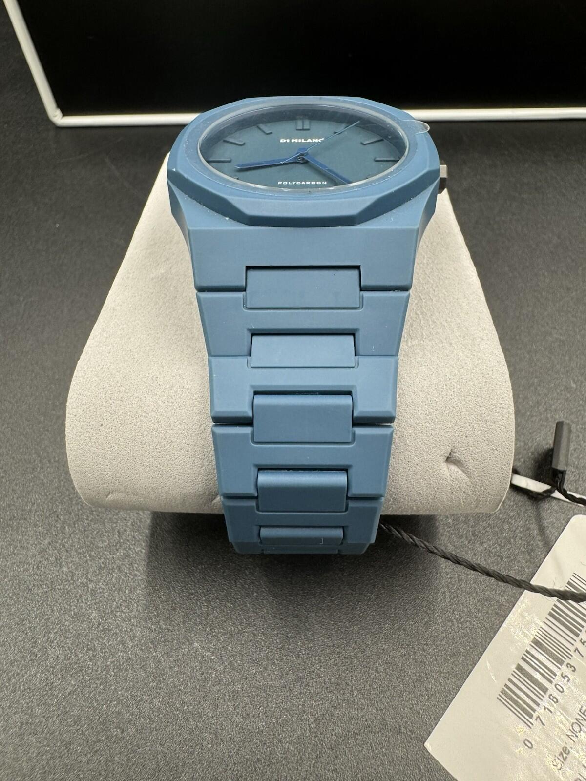 D1 MILANO watch men's PCBJ21 Polycarbon Navy Blue Polycarbonate Brand New Sealed
