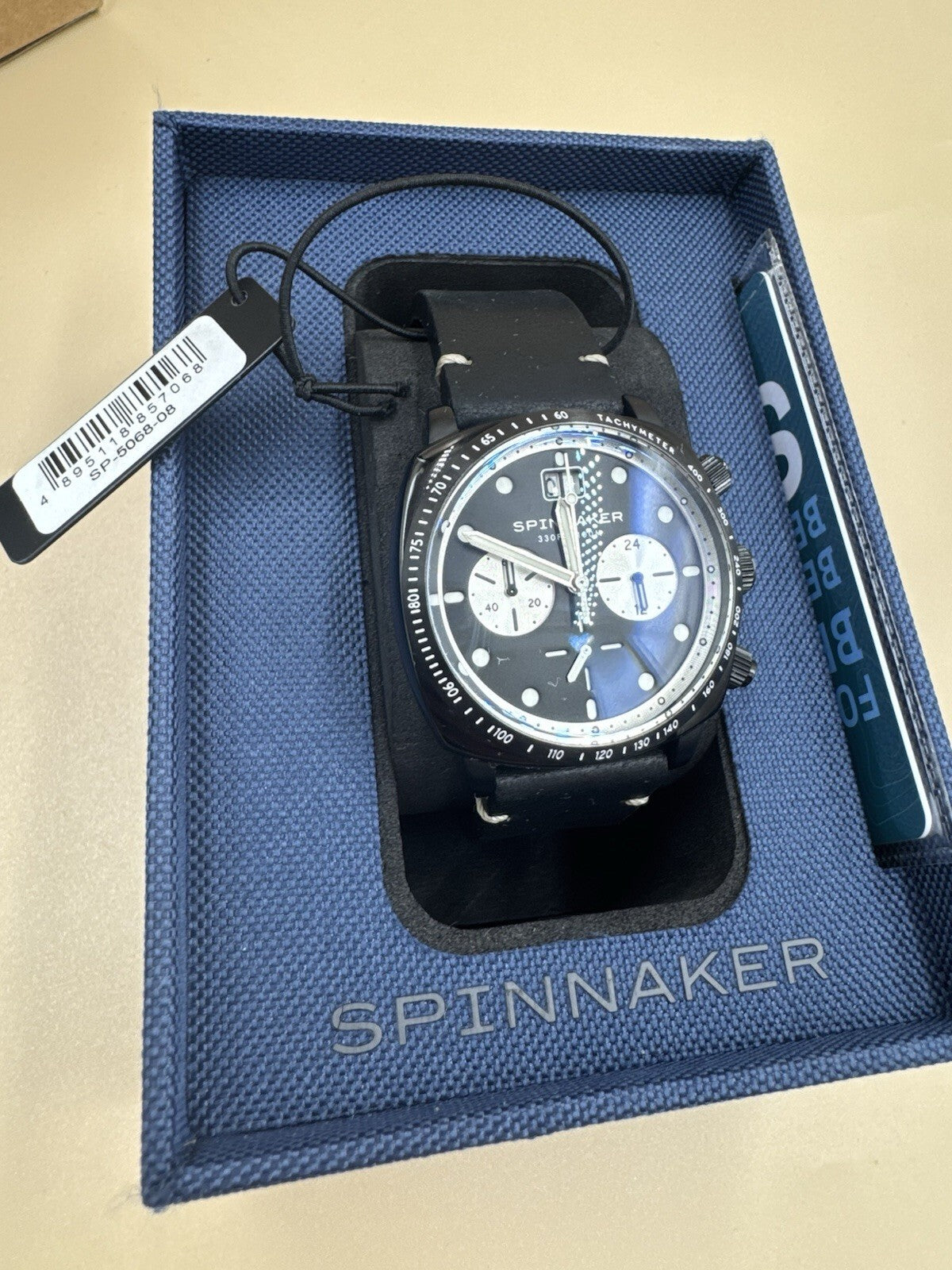 Spinnaker Hull Stainless Steel 42mm Japanese Quartz Wristwatch SP-5068-08 NM Con