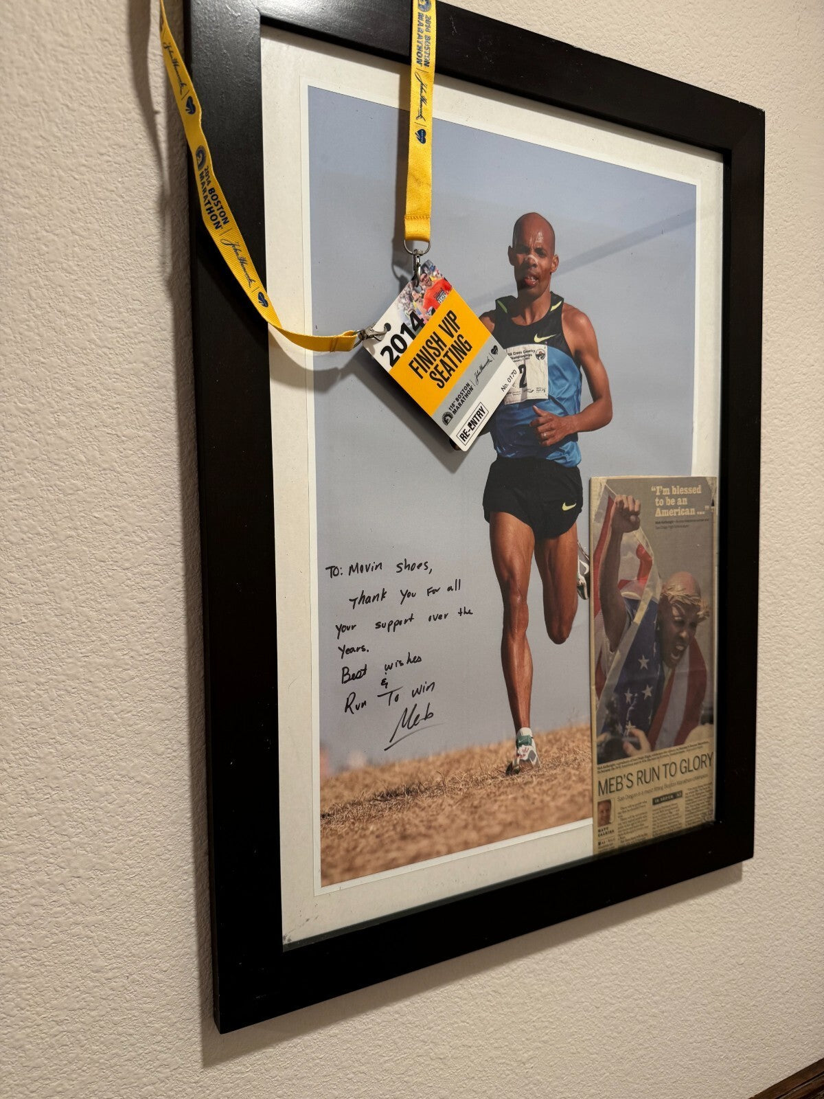 Meb Keflezighi Signed Photo Movin Shoes 2014 Boston VIP Display with Lineyard VG