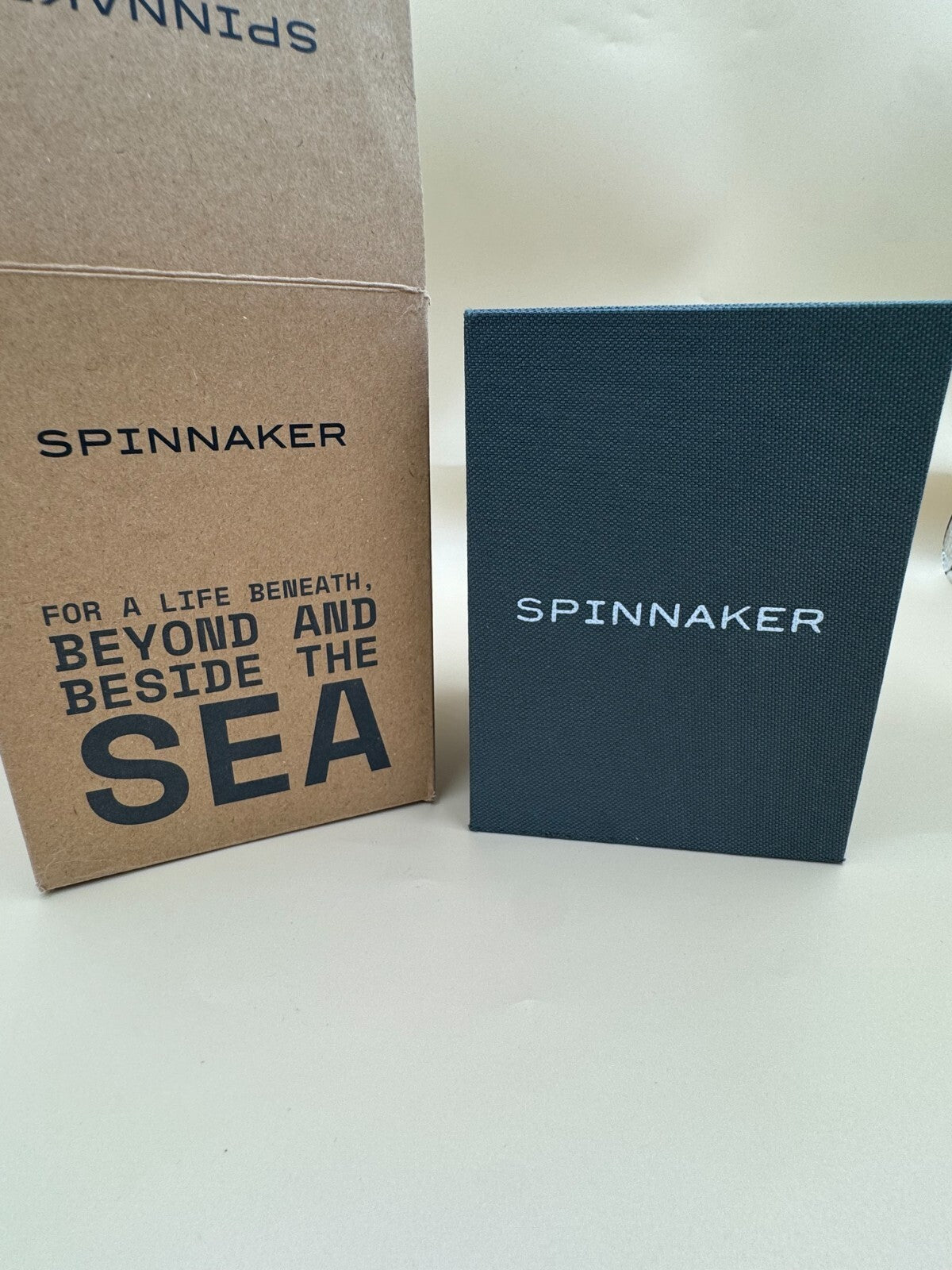 Spinnaker Hull Diver Stainless Steel 42mm Japanese Automatic 300m Full Kit Watch