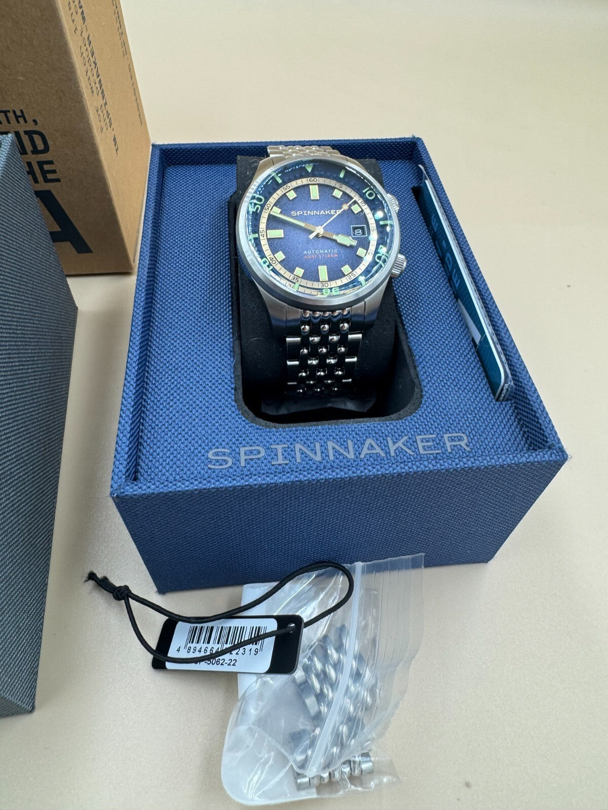 Spinnaker Bradner SP-5062-22 Pacific Blue Men's Automatic Dive Watch Box &Papers
