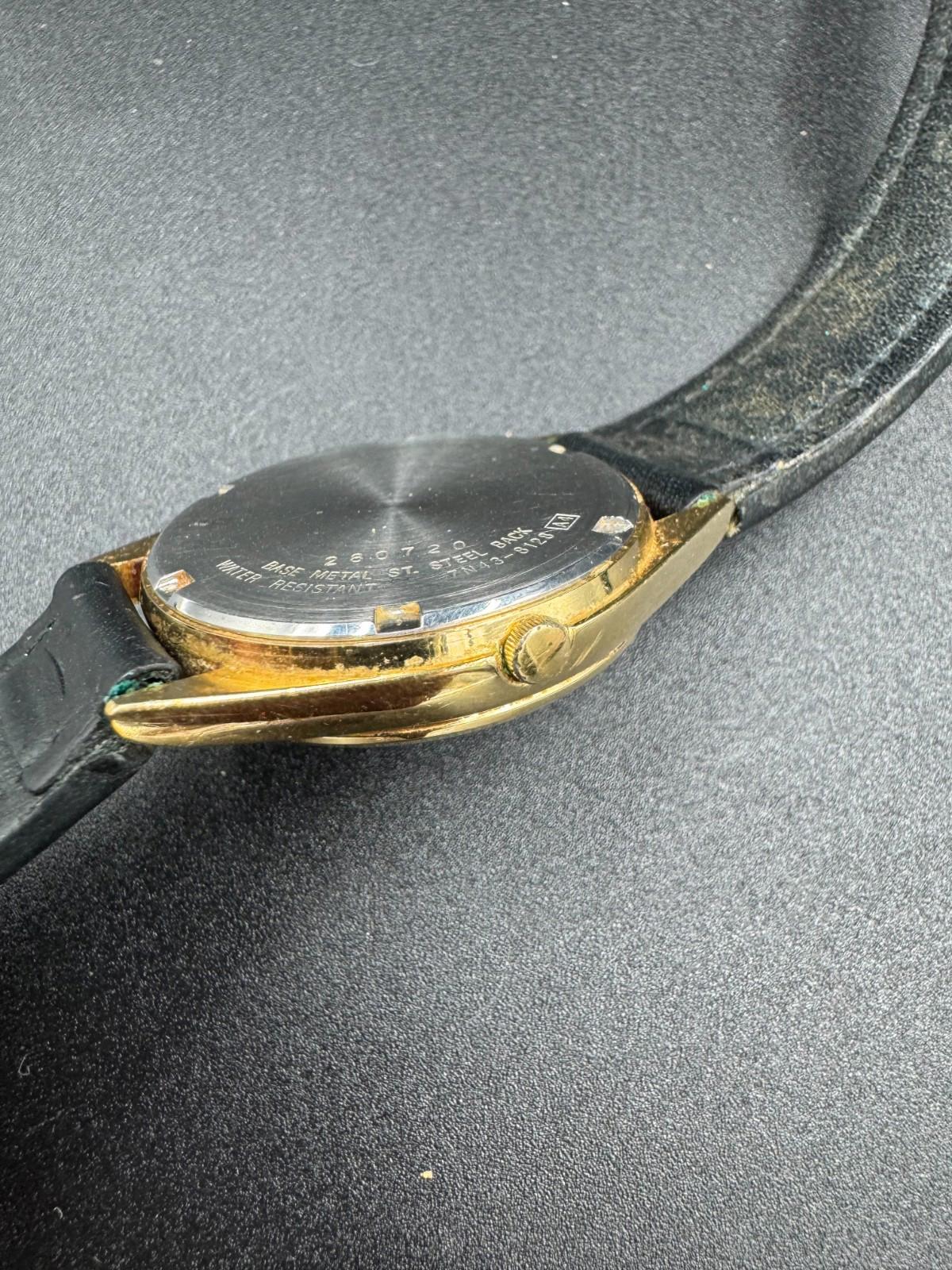 Seiko Quartz Vintage Black Dial Gold Tone Case 34mm 7N43-8128 - Needs Servicing