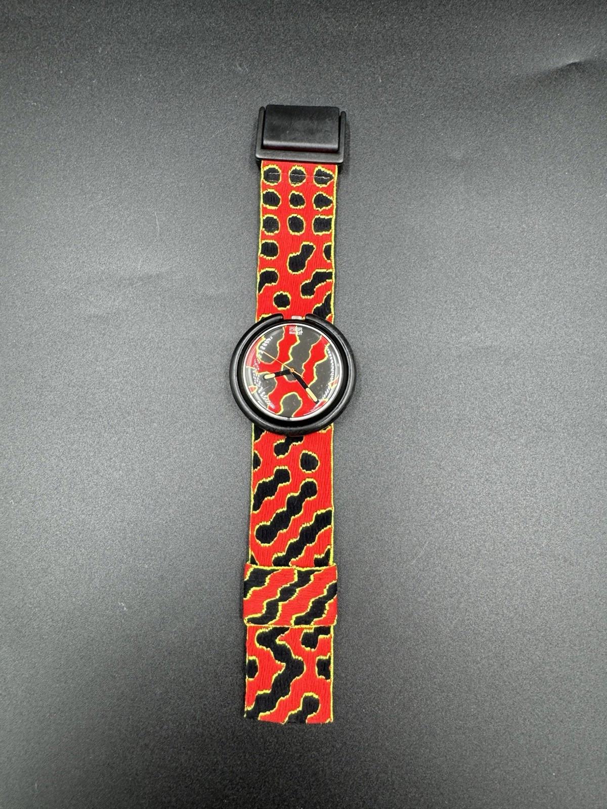 Rare 1988 Pop Swatch PWBB104 Trifoli Animal Quartz Watch
