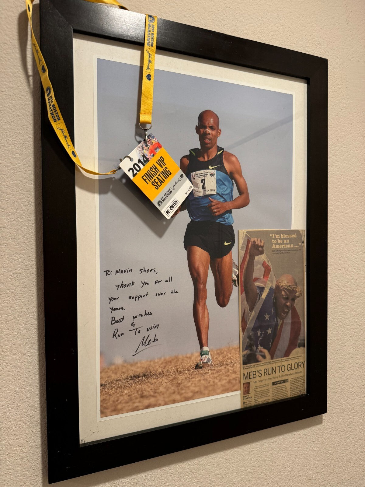 Meb Keflezighi Signed Photo Movin Shoes 2014 Boston VIP Display with Lineyard VG