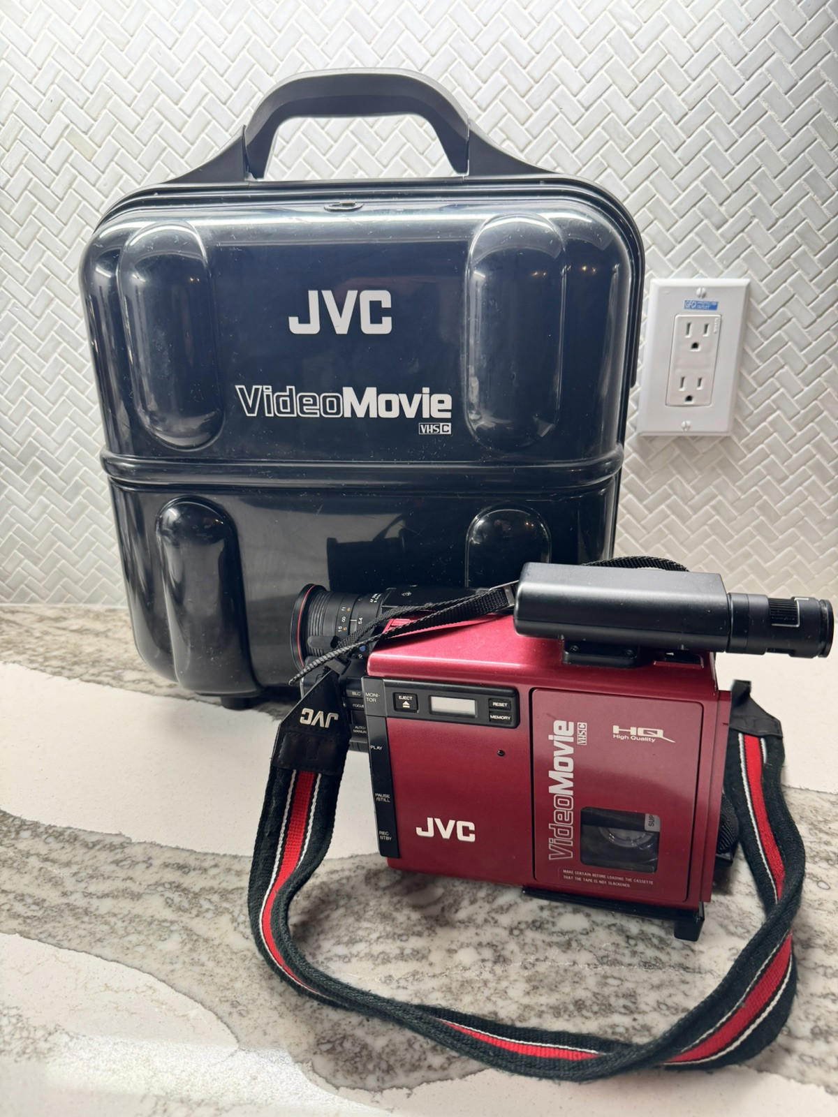 Jvc Gr-C7U Vhs C Video Movie Camcorder w/ case Untested - Sold as Is Decorative