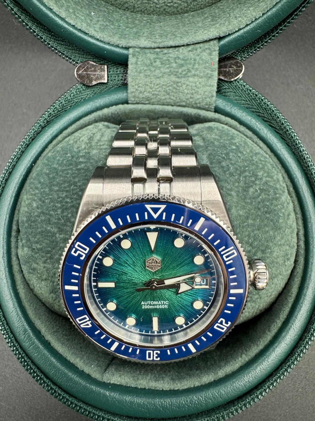 SAN MARTIN SN0148-G Miyota 9015 Automatic Gradient Dial 40mm 20ATM Diver's Watch