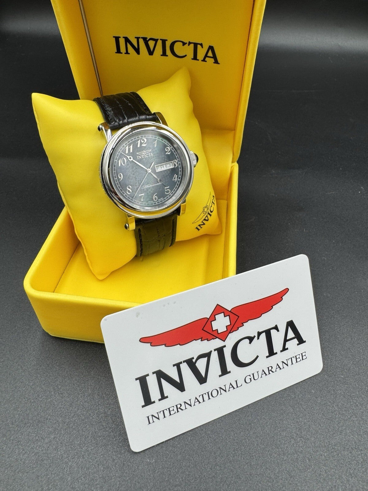Invicta Swiss Made 1948 mod. 2805 Automatic Eta2836-2 Blk M.O.P Dial w/ box COA