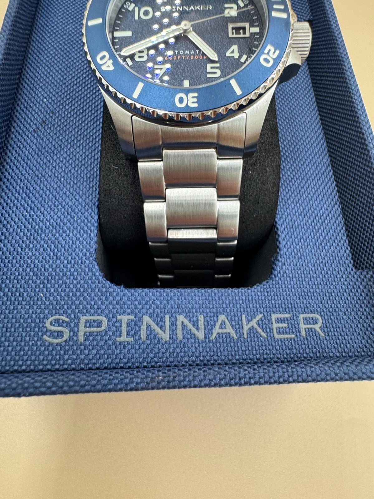 Spinnaker Hunley SP-5102 Diver Men's Watch with Original Bracelet and Box Blue M