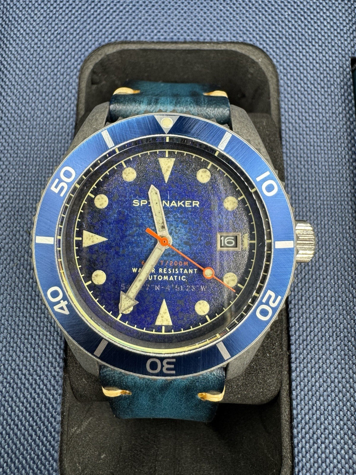 Spinnaker Wreck Auto Diver Oxidized Blue Leather Strap 44mm Watch Near Mint Cond