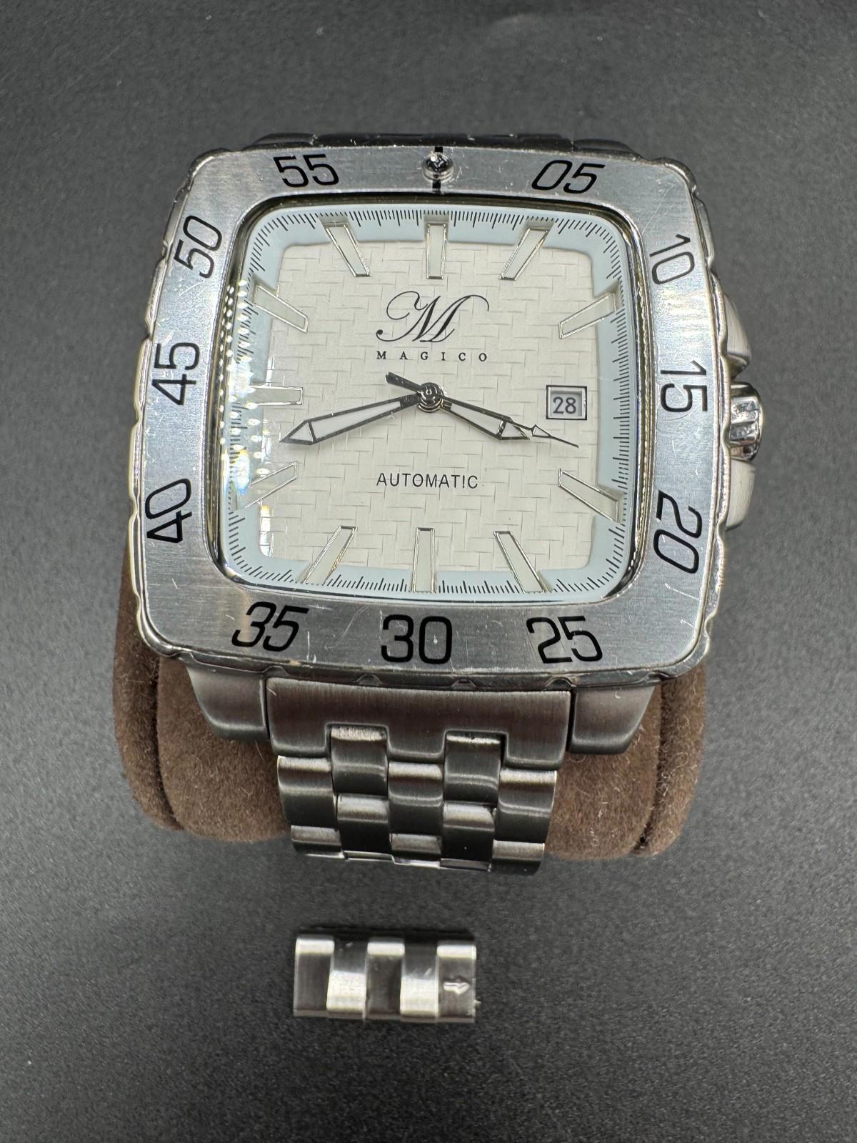 Magico 316L Automatic Heavy Mens Watch White Face 21 Jewels Works Japan Made VG+