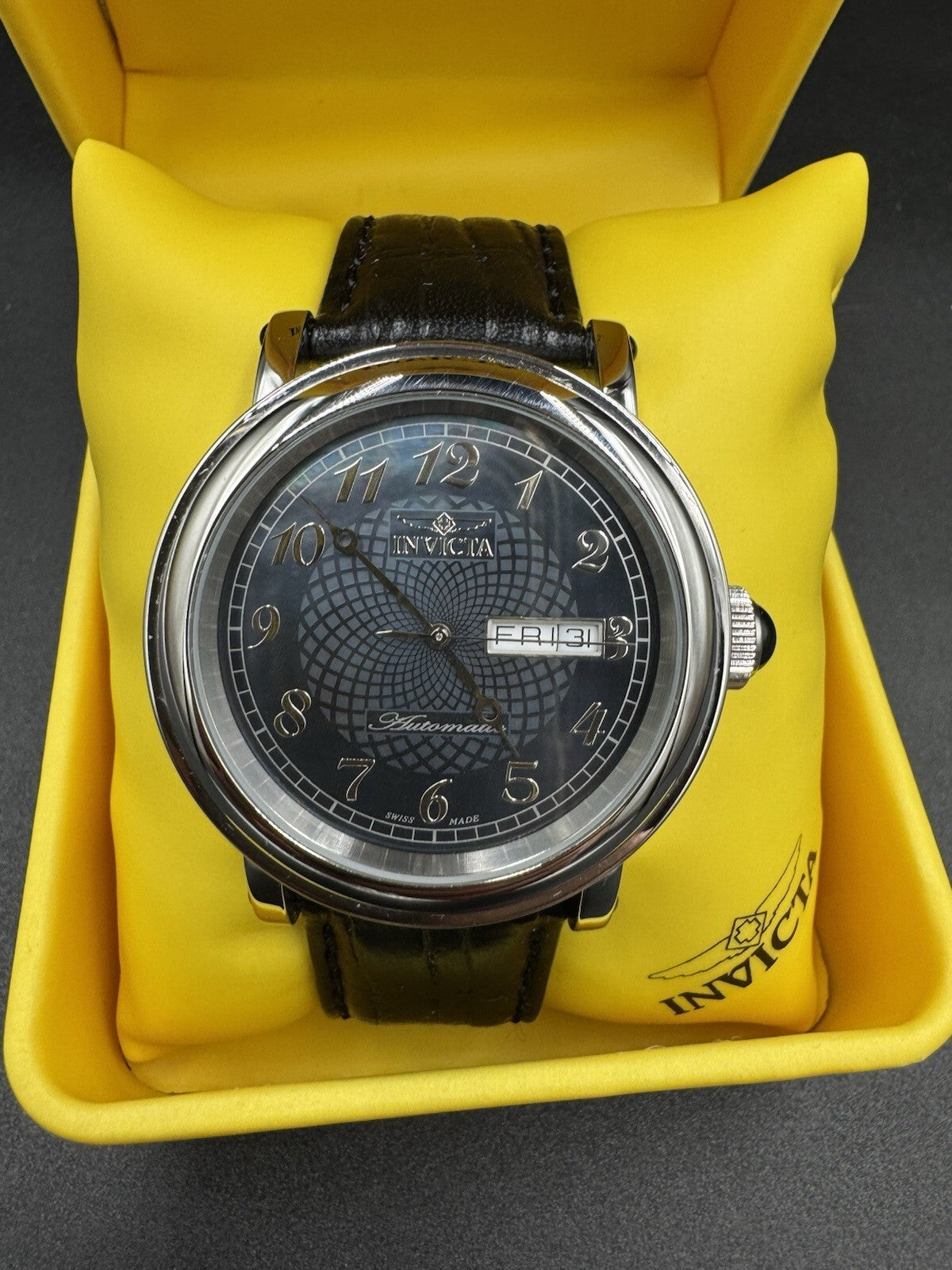 Invicta Swiss Made 1948 mod. 2805 Automatic Eta2836-2 Blk M.O.P Dial w/ box COA