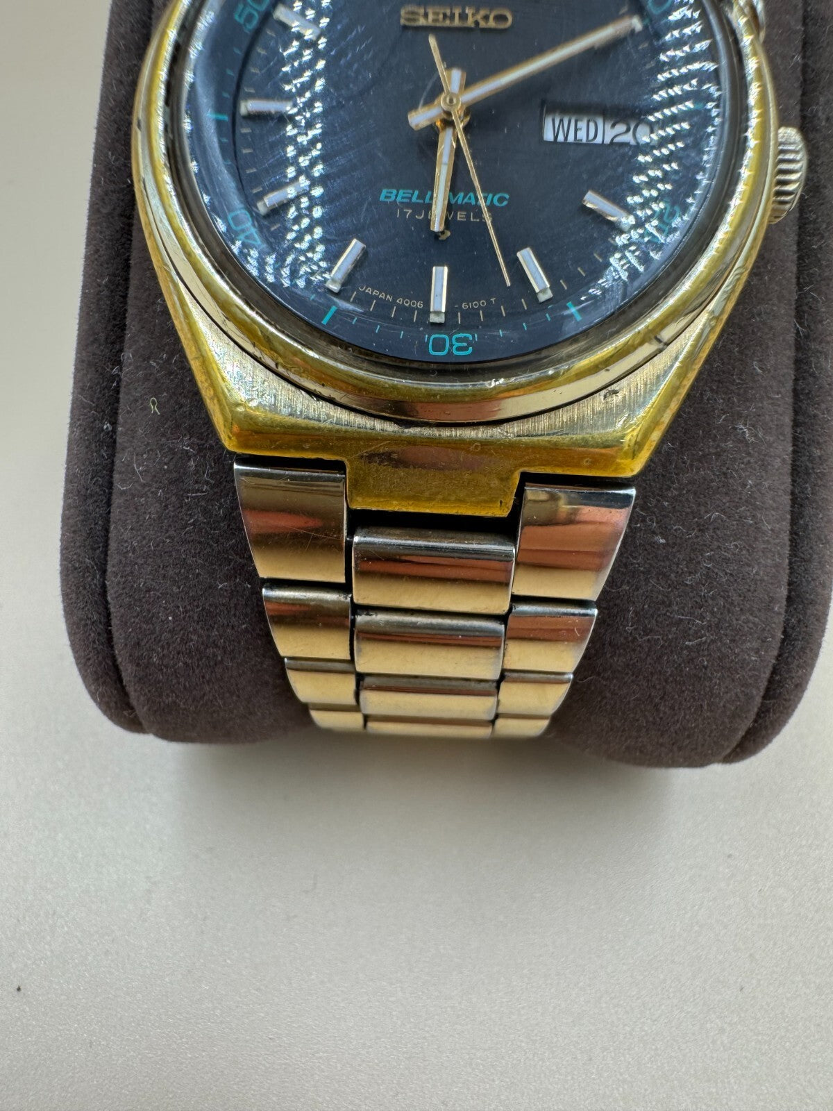 Seiko Men’s Bell Matic Vintage Mechanical Alarm Wristwatch 4006-6100 Black Blue