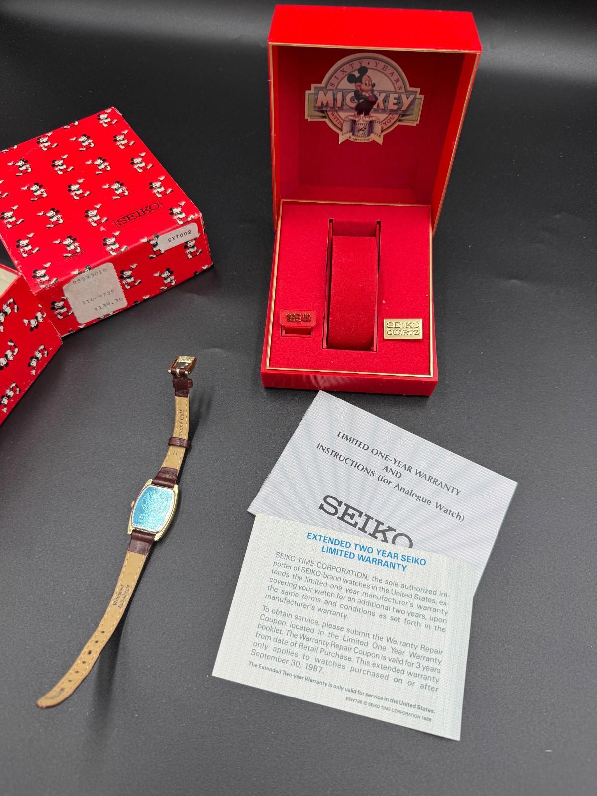 Classic 80's Mickey Mouse Face Leather Strap Watch Japan 2K02-5019 Seiko Quartz