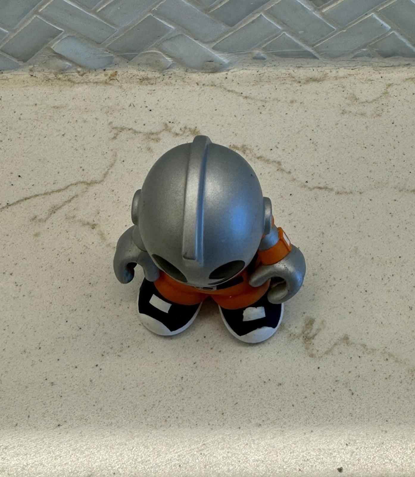 Kidrobot Bots Mini Series 3/80 KidRobber Robber Corruption