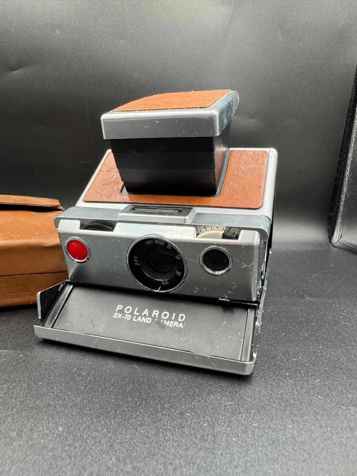 Polaroid SX-70 Instant Land Camera Silver and Tan Brown w/ Leather Case Untested