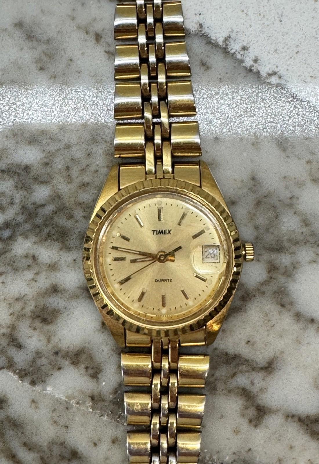 Vintage Timex 377 BA Two Tone Quartz Ladies needs battery