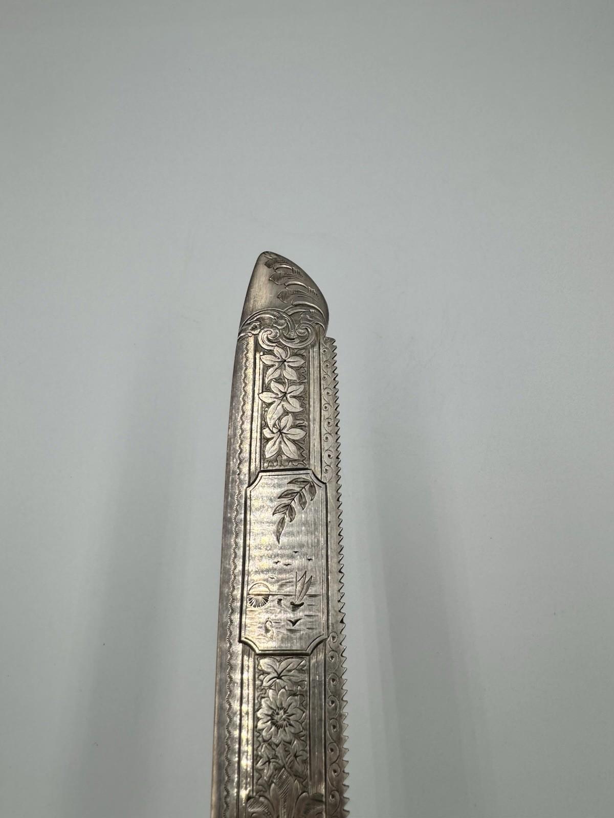 Victorian Mother of Pearl Fruit Cake Bread Knife Sterling Silver Blade Design VG