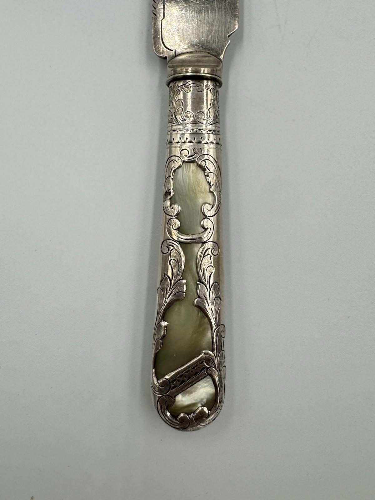 Victorian Mother of Pearl Fruit Cake Bread Knife Sterling Silver Blade Design VG