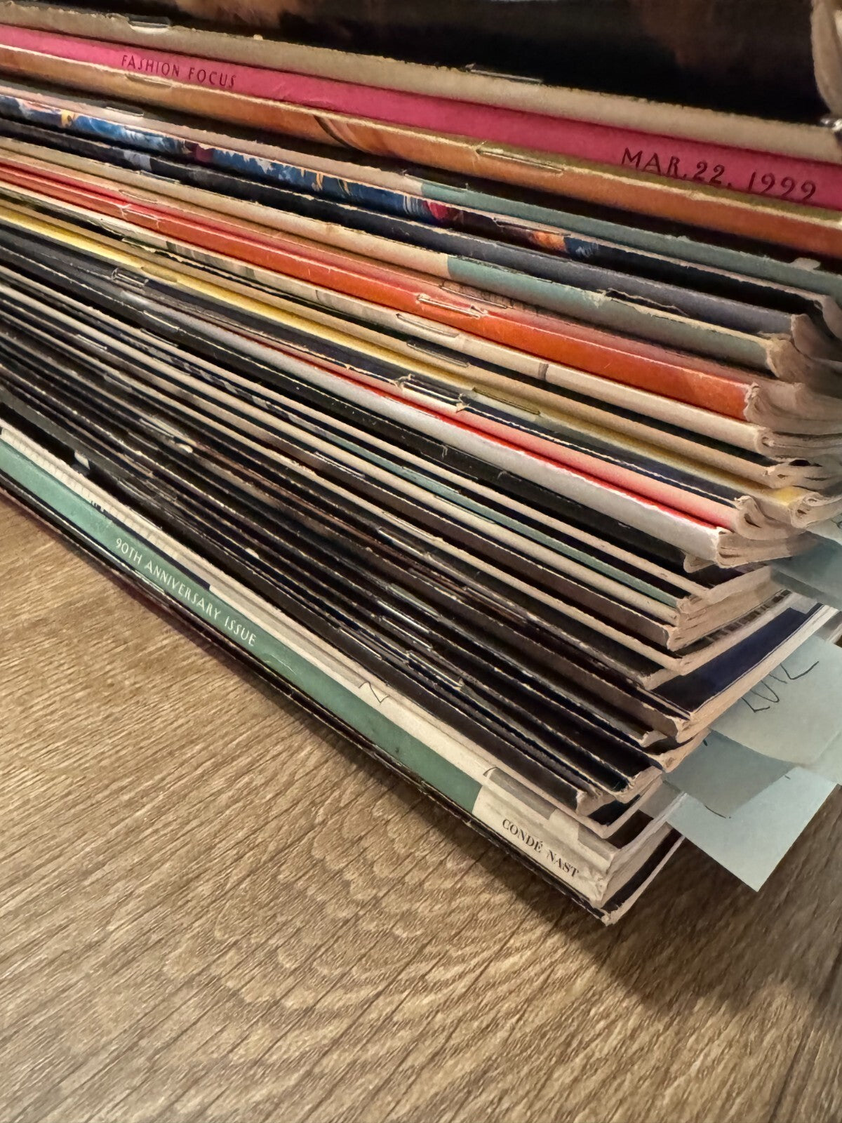Lot of 56 The New Yorker Magazines 1986-2015 Mixed Issues Random Dates Good Cove