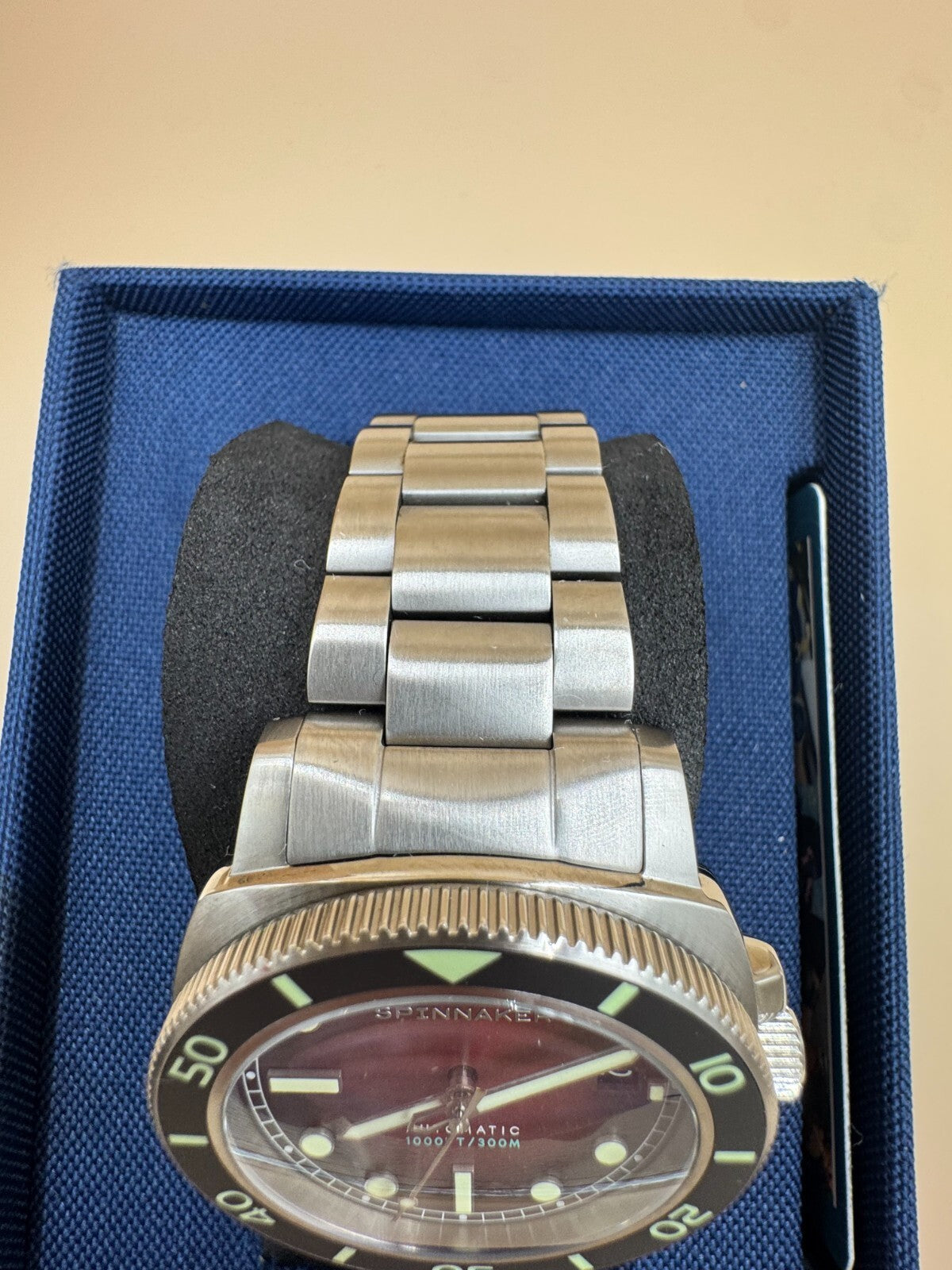 Spinnaker Hull Diver Stainless Steel 42mm Japanese Automatic 300m Full Kit Watch