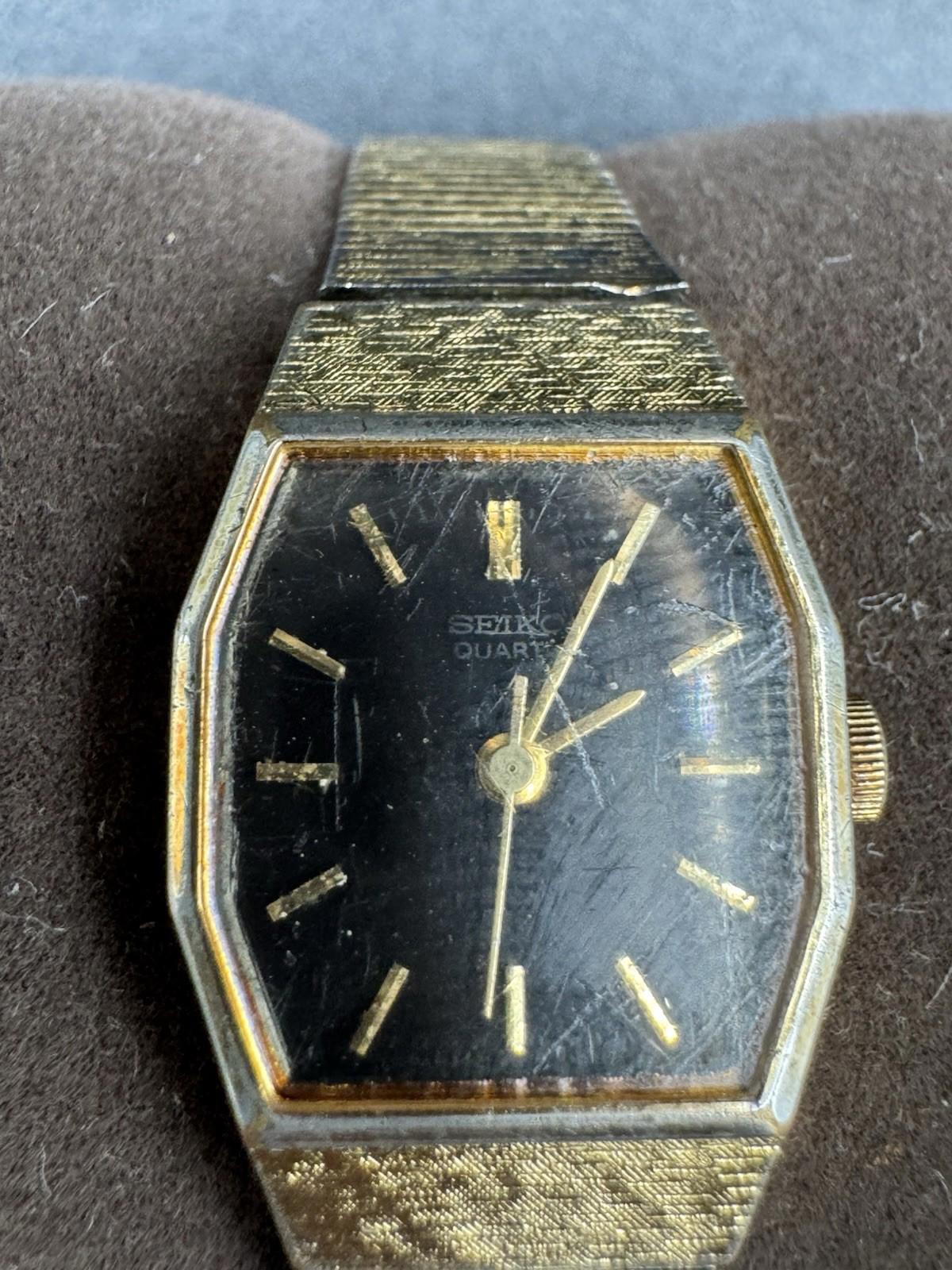 Seiko Watch Women 17mm Black Dial Gold Tone Octagon 1421-5530 Needs Servicing Ba