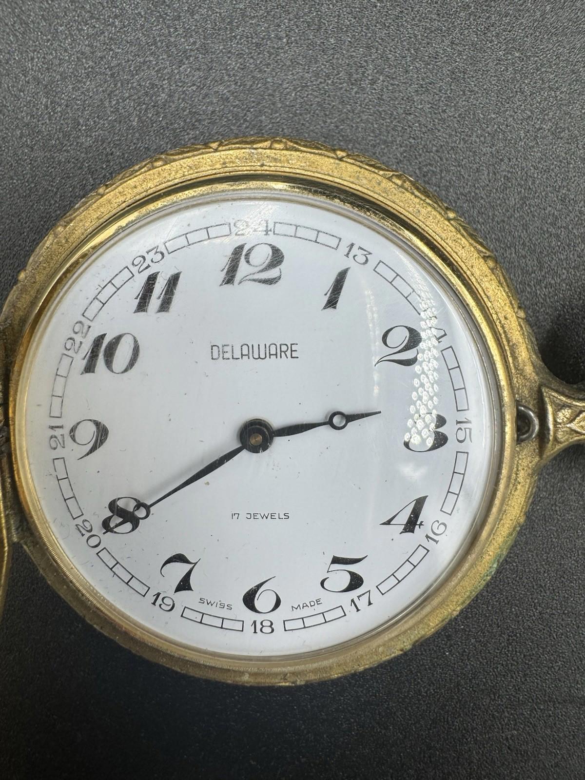 Vintage Delaware Pocket Watch 17 Jewels Swiss Fashiontime Hunter Case Non-Runnin