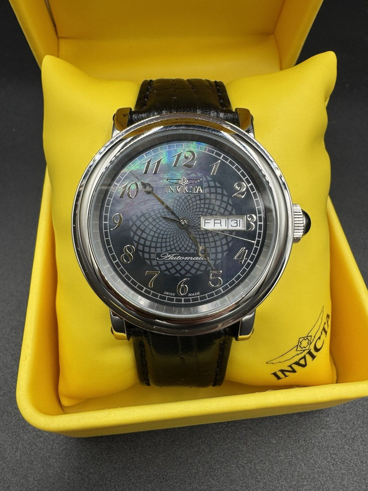 Invicta Swiss Made 1948 mod. 2805 Automatic Eta2836-2 Blk M.O.P Dial w/ box COA