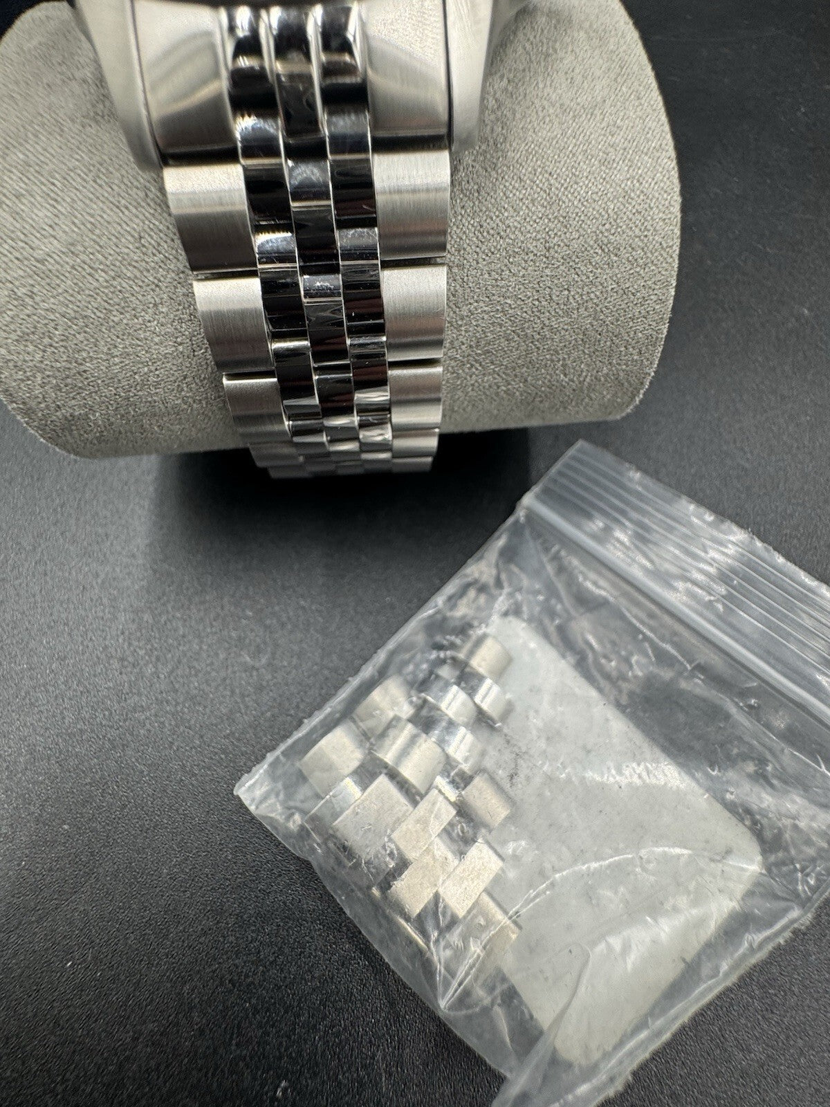 Jack Mason JM-F103 Automatic 40mm White Dial Stainless Bracelet 100m Box Papers
