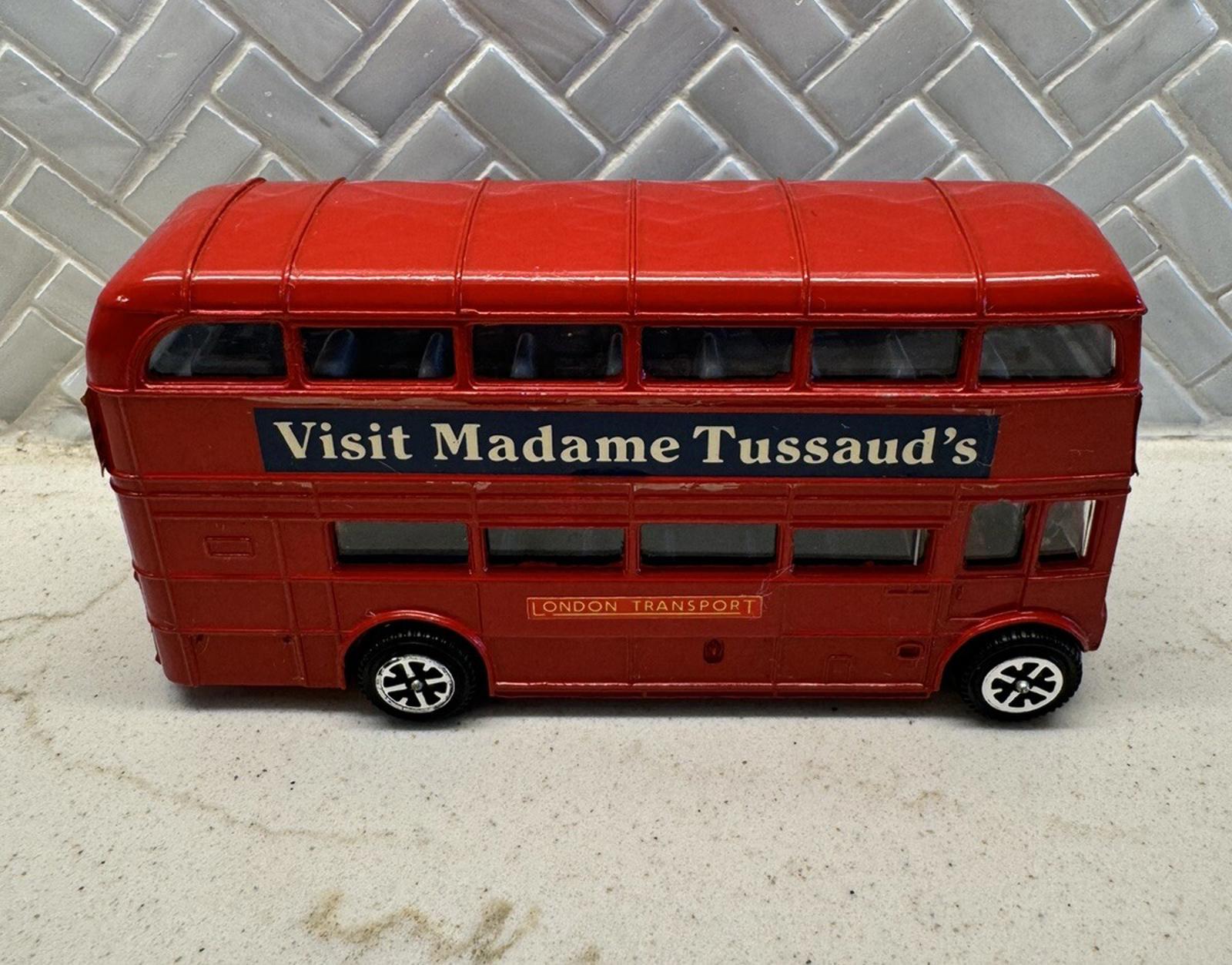 Dinky Toys #289 1974 Routemaster Red London City Bus Visit Madame Tussaud's GC +