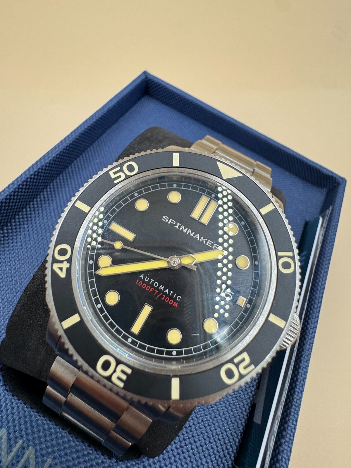 Spinnaker Hull Diver Stainless Steel 42mm Japanese Automatic Wristwatch Silver G