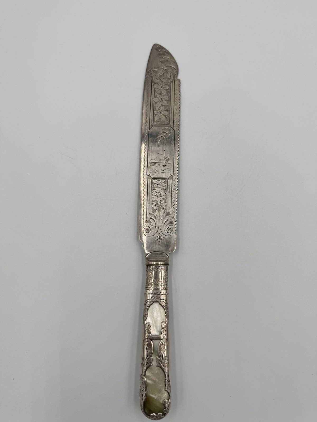 Victorian Mother of Pearl Fruit Cake Bread Knife Sterling Silver Blade Design VG