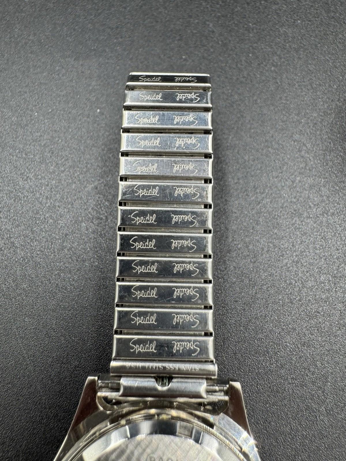 VINTAGE WRIST WATCH TOYOTA GATOR BOWL WENGER DESIGN 095.0695 W.R.100M SWISS MADE