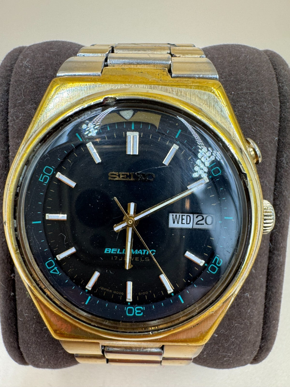 Seiko Men’s Bell Matic Vintage Mechanical Alarm Wristwatch 4006-6100 Black Blue