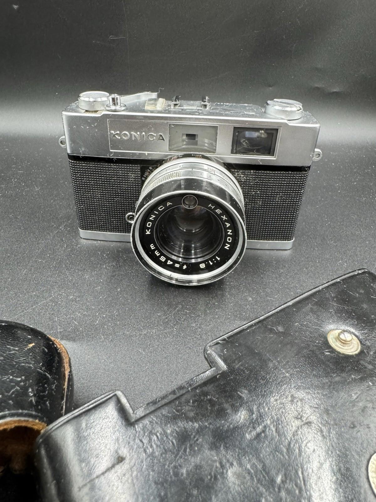 Konica Auto S2 35mm Camera with Hexanon 45mm  Lens & original cover - Untested G