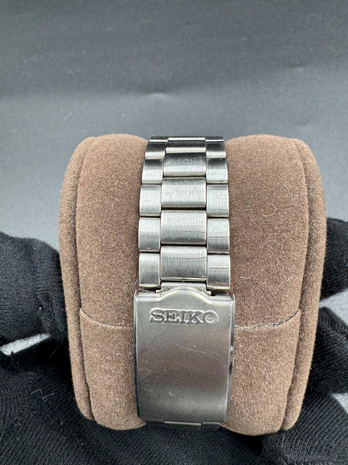 Digital Seiko Silver Wave D409-5030 Sign Table Watch Japanese Market Exclusive G