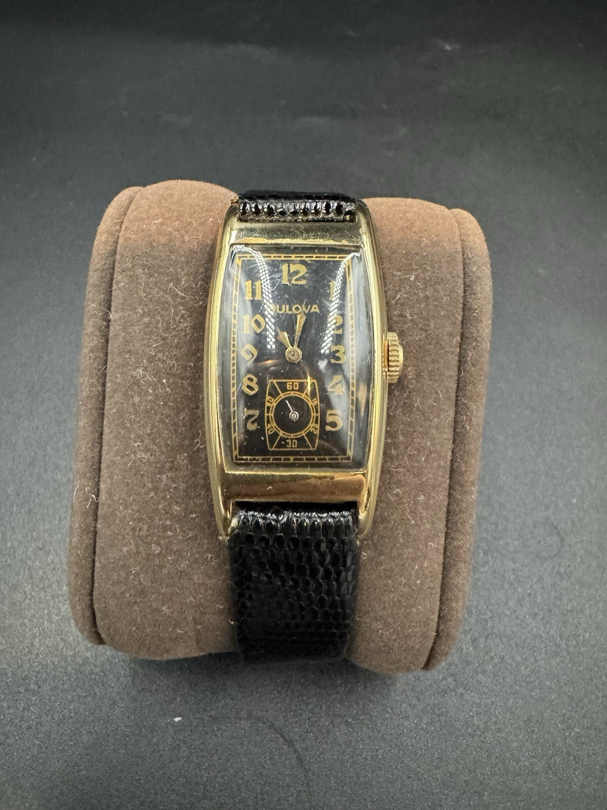 Vintage 1930s Bulova Tank Watch Black Dial Gold Numerals B-10K Rolled Gold Plate