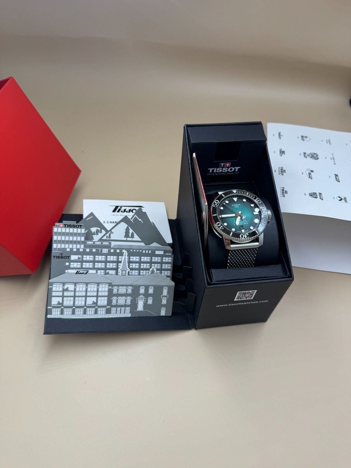 Tissot Seastar 1000 Powermatic 80 Green Dial 43MM Men's Watch T120.407.11 Box VG