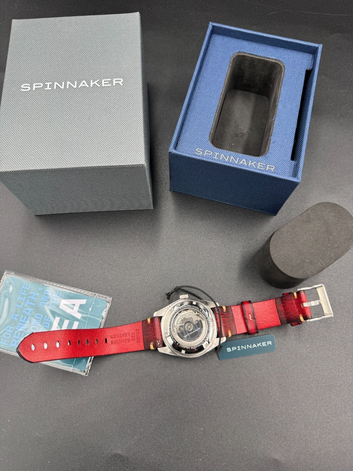 Spinnaker SP-5055-07 Automatic Diver 41mm Red Dial Sapphire 150m Red Leather NM+