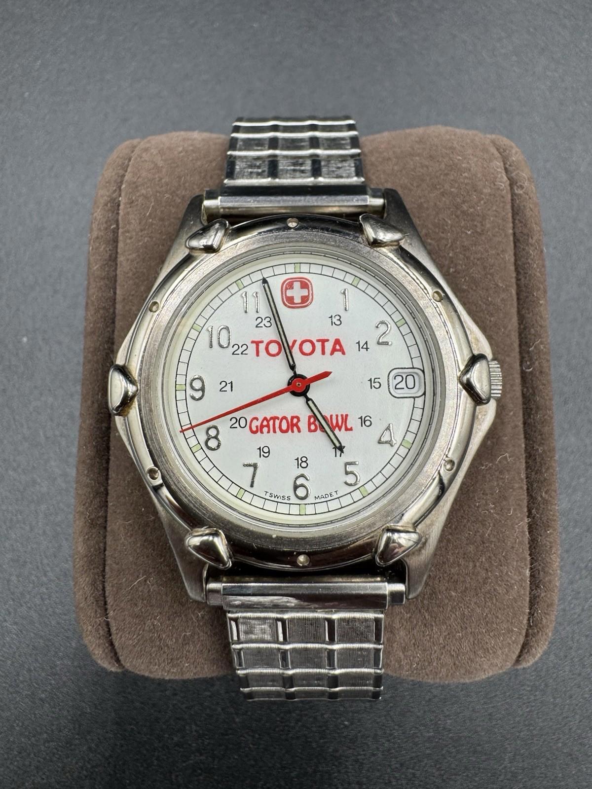 VINTAGE WRIST WATCH TOYOTA GATOR BOWL WENGER DESIGN 095.0695 W.R.100M SWISS MADE