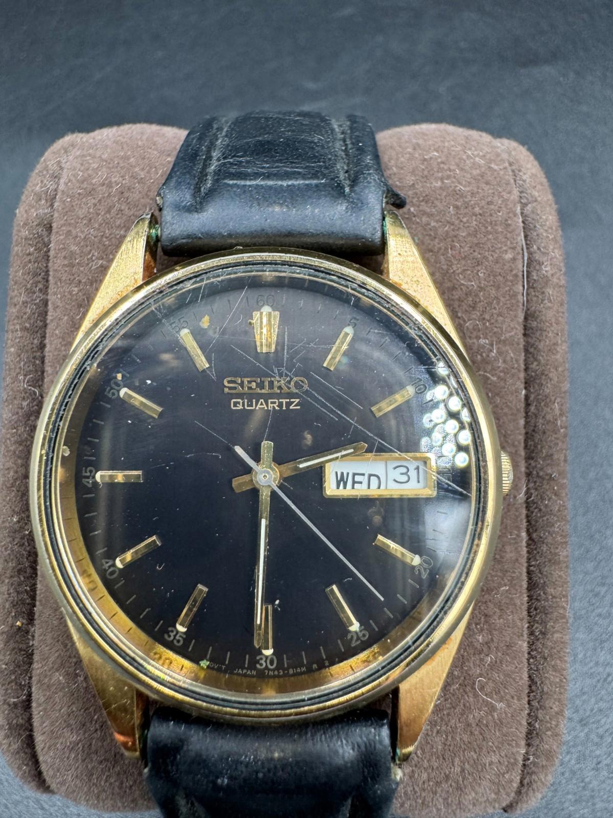 Seiko Quartz Vintage Black Dial Gold Tone Case 34mm 7N43-8128 - Needs Servicing