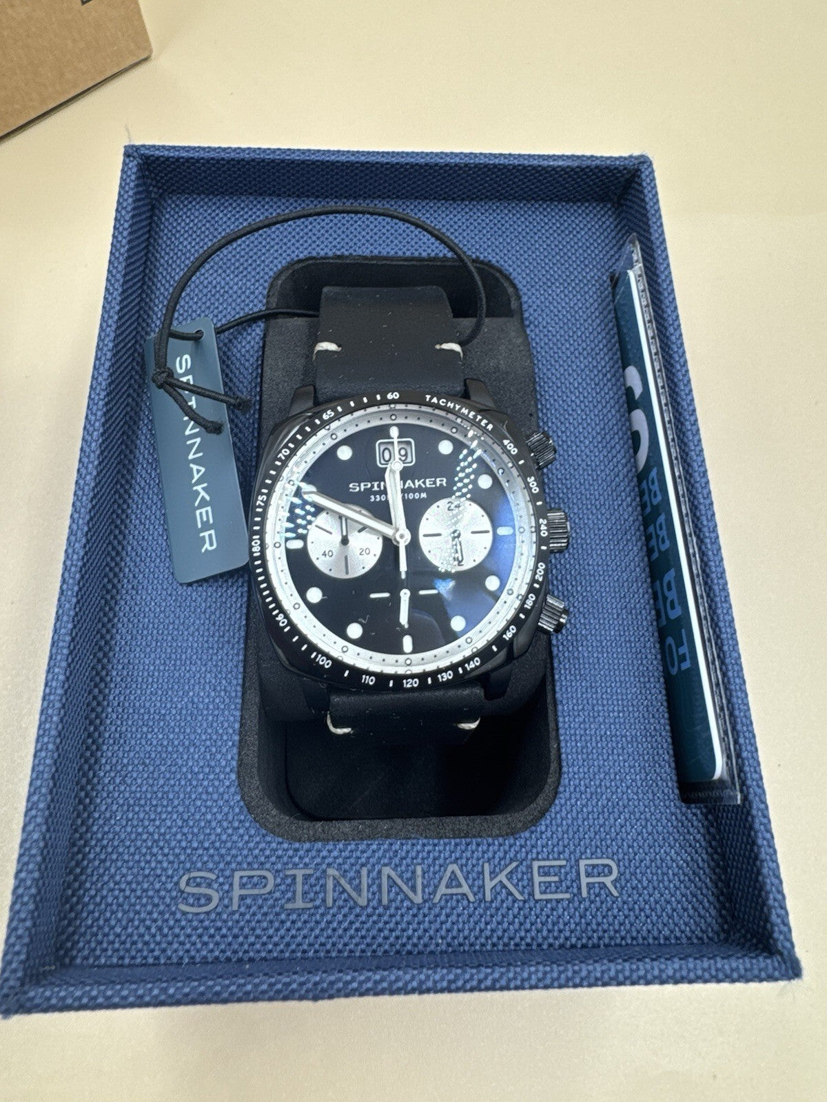 Spinnaker Hull Stainless Steel 42mm Japanese Quartz Wristwatch SP-5068-08 NM Con