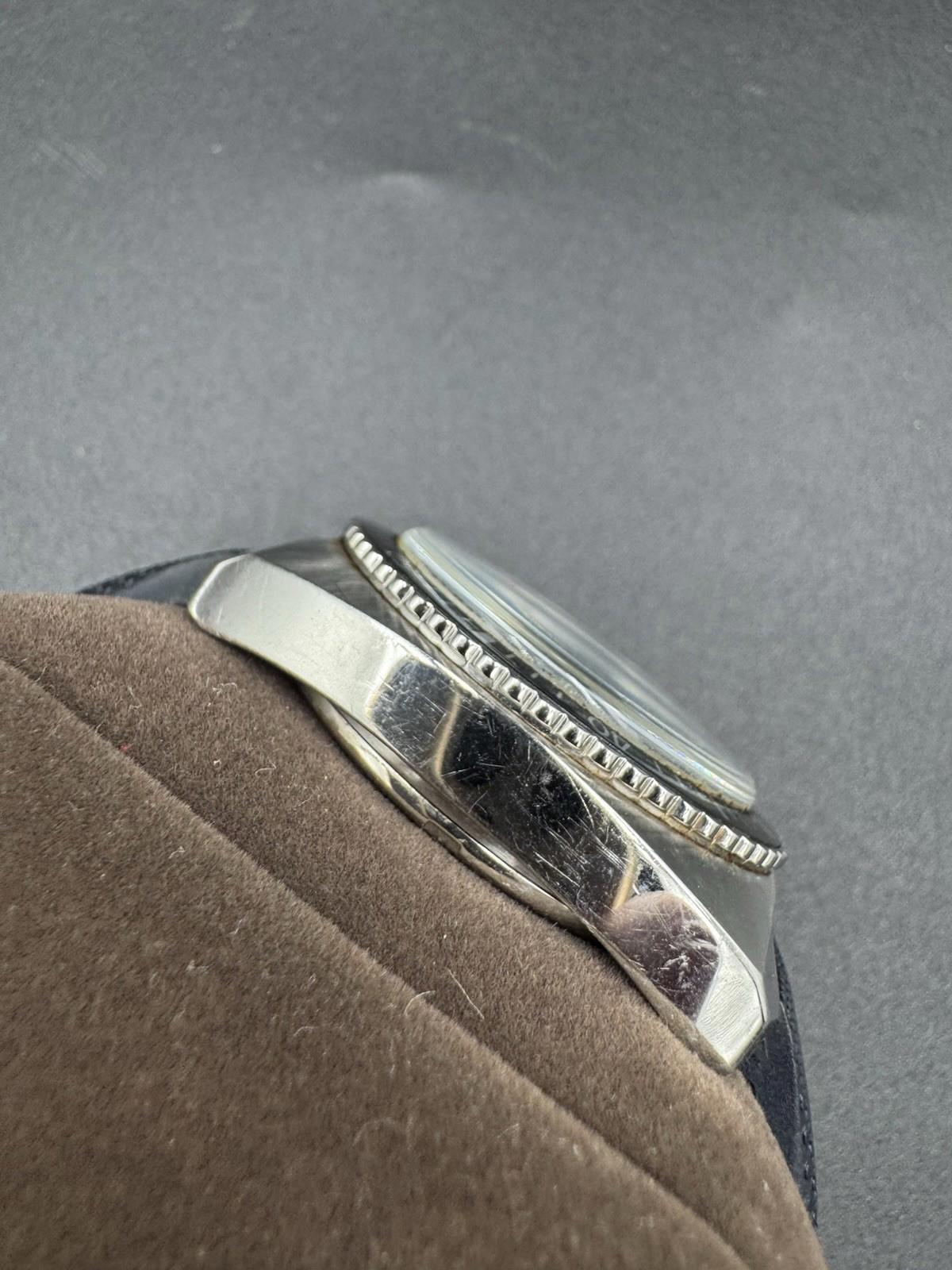 Rare ZODIAC " Sea Dragon " ZO2205 Quartz Swiss Men's Watch with Blue Dial Orange