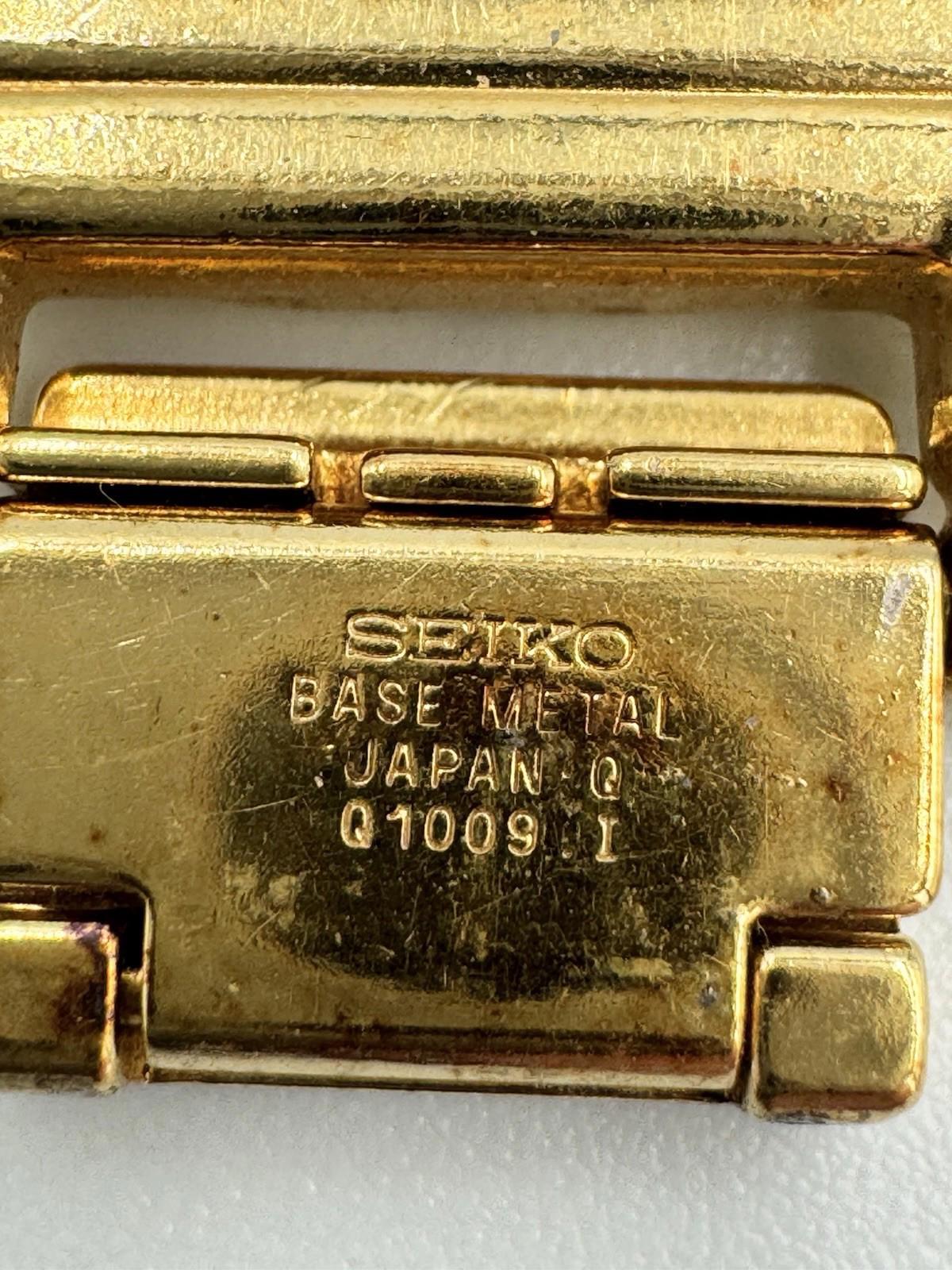 Vintage / Rare - SEIKO QUARTZ Phoenix Watch 7N29 - 5A10 R1