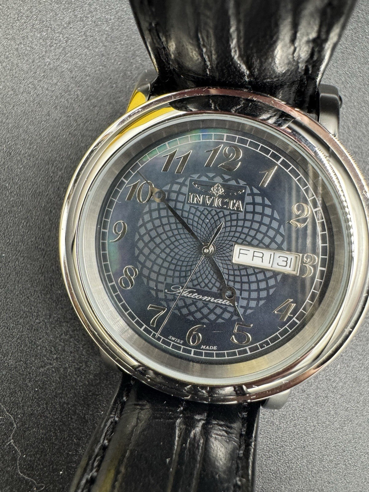 Invicta Swiss Made 1948 mod. 2805 Automatic Eta2836-2 Blk M.O.P Dial w/ box COA