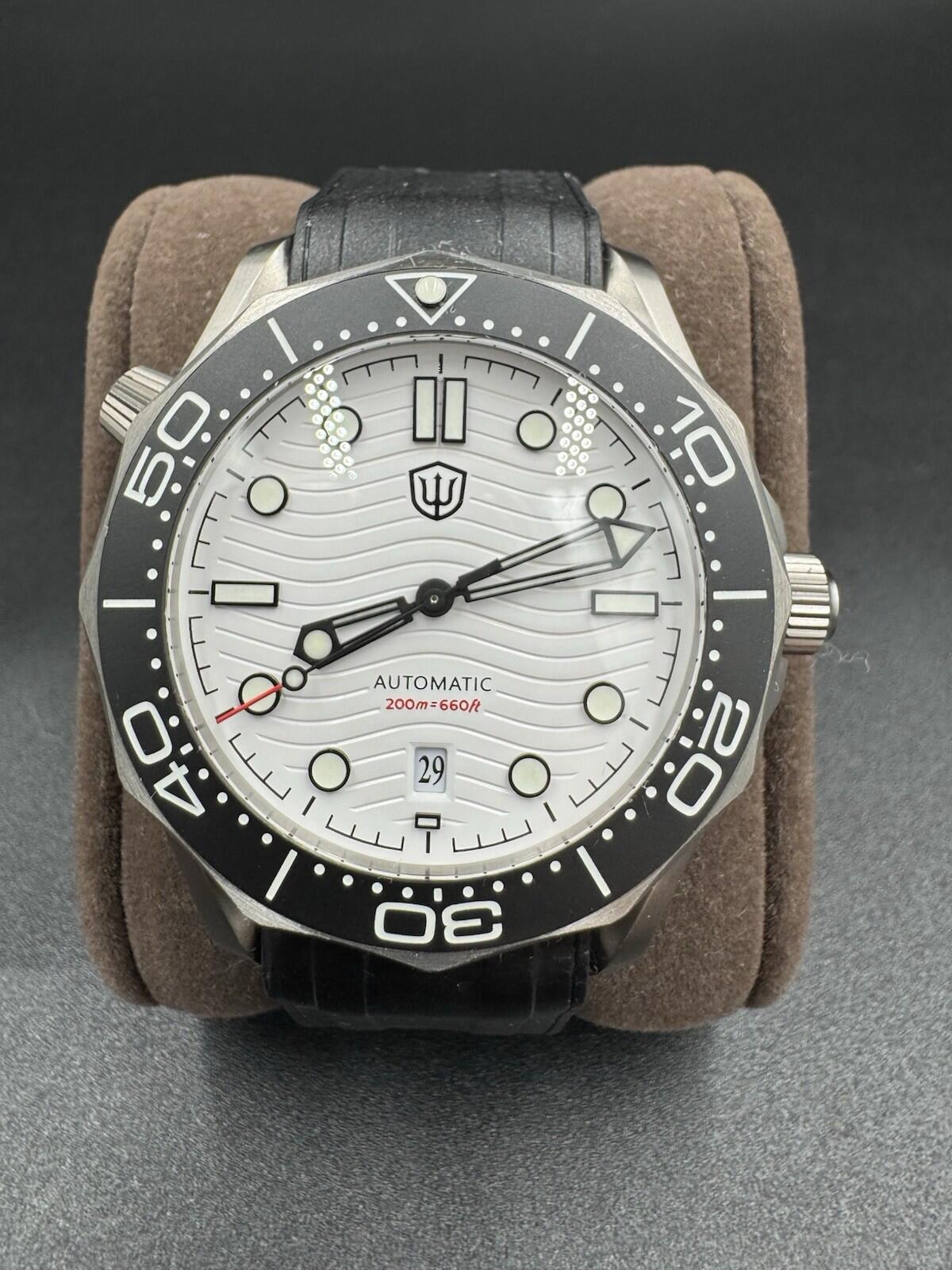 Watchdives WD007 39mm Titanium Dive Watch Men Auto White Date Sapphire Crystal M
