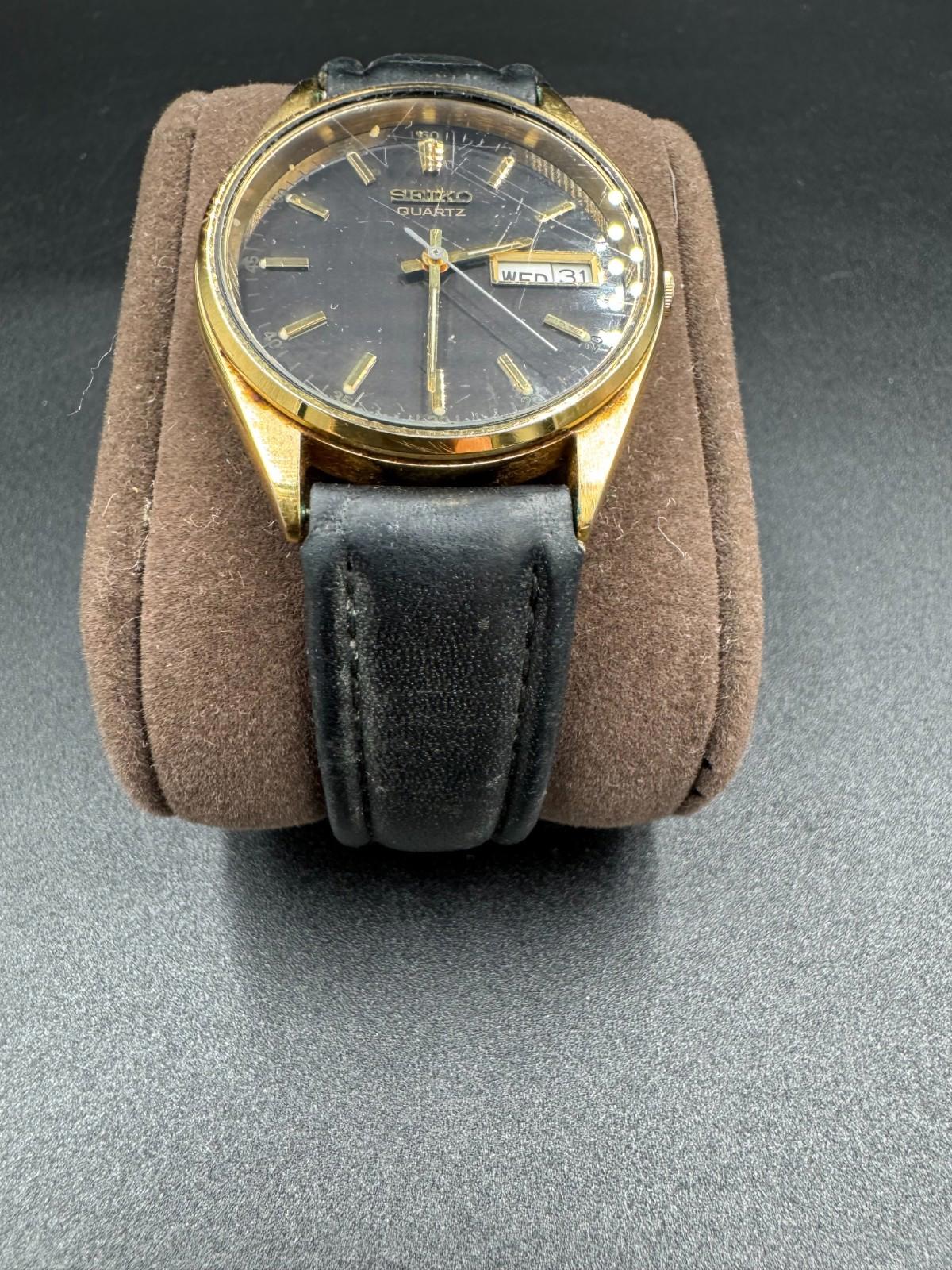 Seiko Quartz Vintage Black Dial Gold Tone Case 34mm 7N43-8128 - Needs Servicing