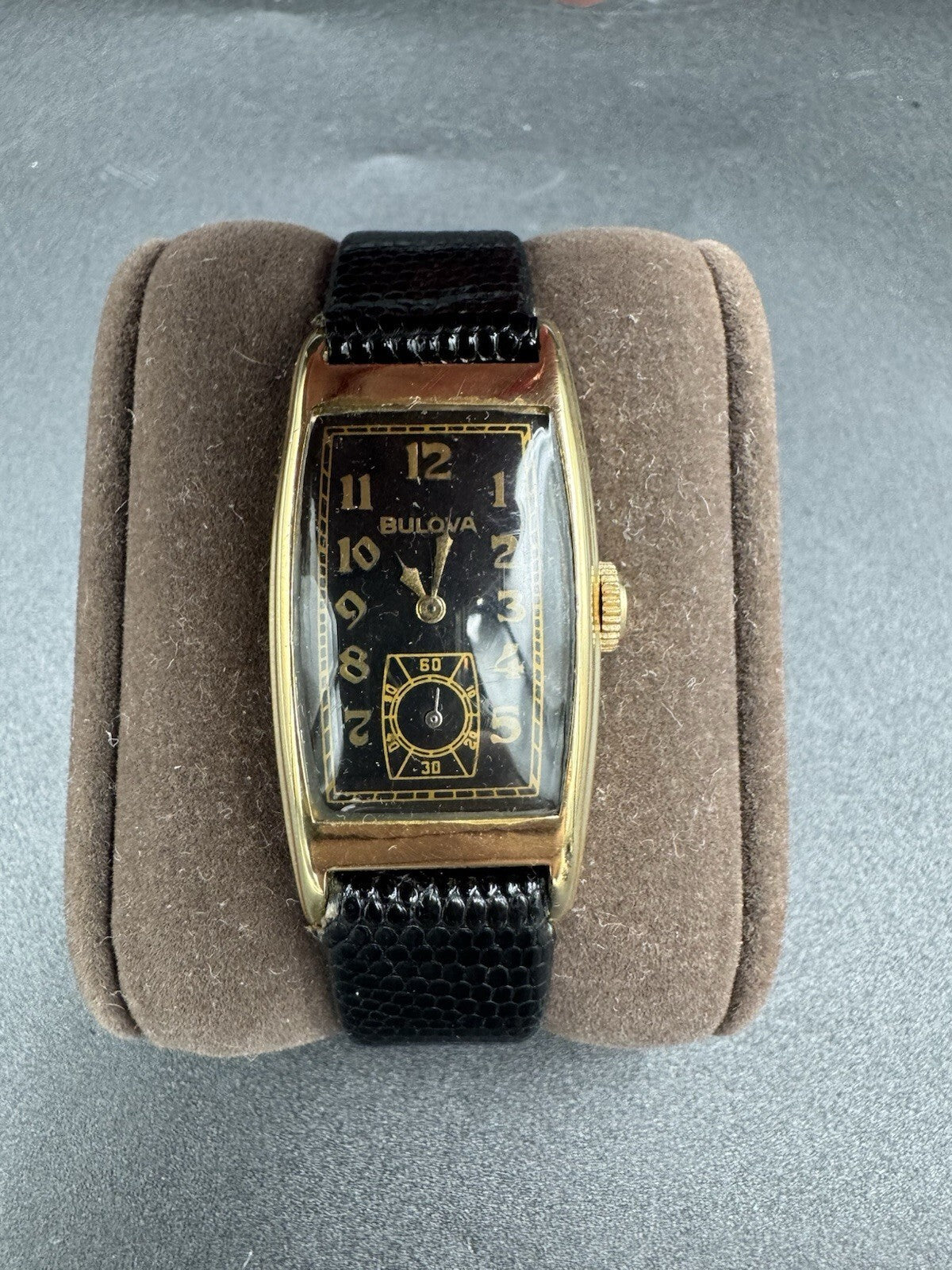 Vintage 1930s Bulova Tank Watch Black Dial Gold Numerals B-10K Rolled Gold Plate